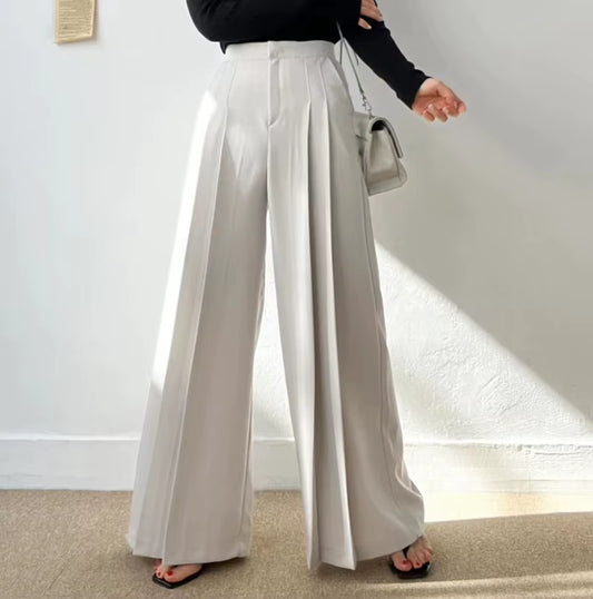 Elegant High-Waisted Pleated Wide-Leg Pants for Women - Perfect for Office and Spring/Fall 2026!